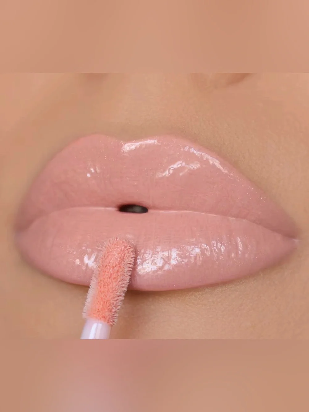 BeBella Cosmetics Lip Gloss in In My Lane